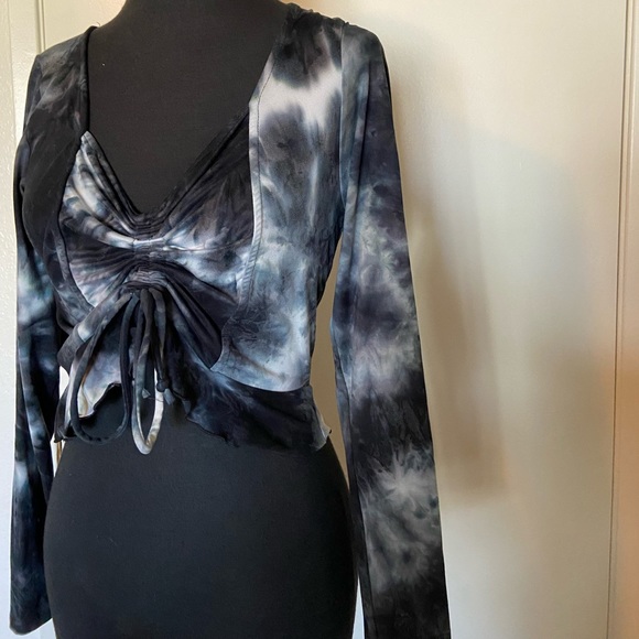 Tie Dye Self Tying Long Sleeve Crop Top - Picture 2 of 6